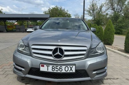 Mercedes-Benz C220