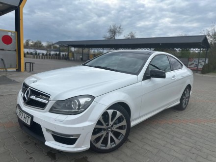 Mercedes-Benz C220