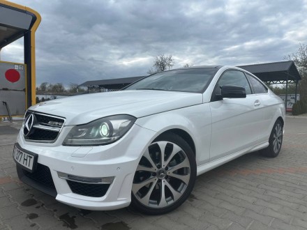 Mercedes-Benz C220