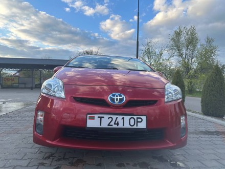 Toyota Prius 30