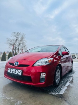 Toyota Prius 30