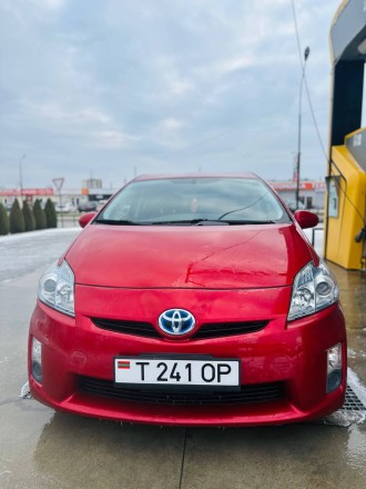 Toyota Prius 30